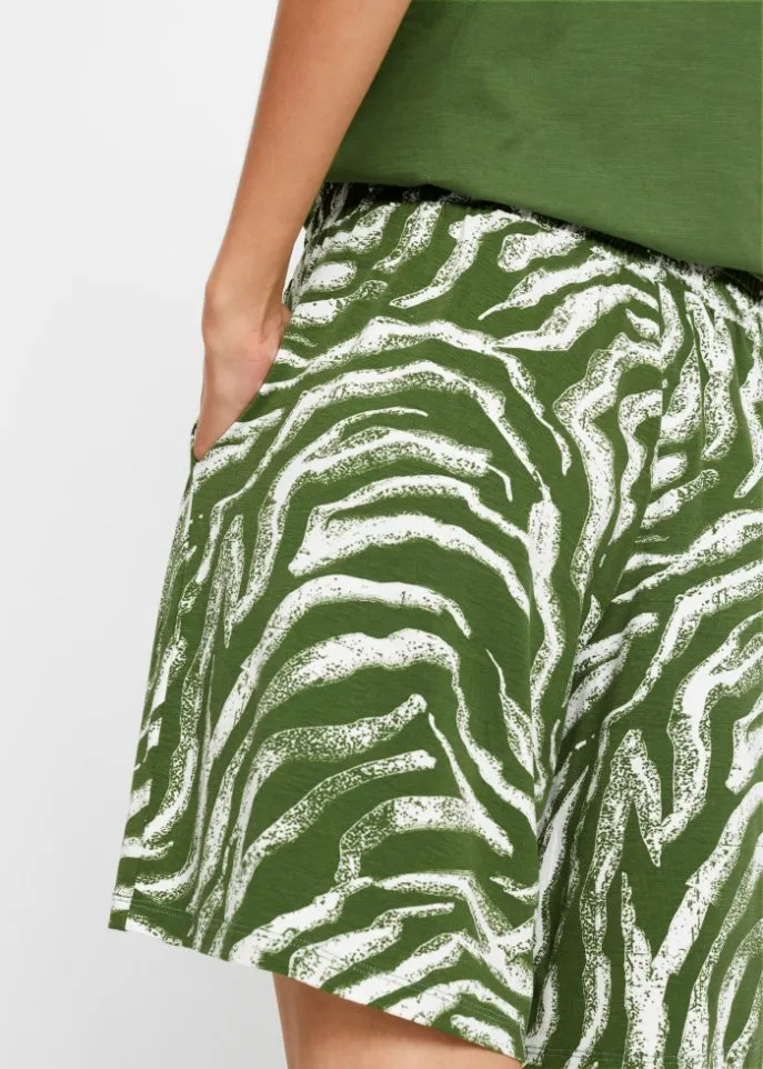 Bpc Bonprix Collection Wide Leg Shorts in Viscose Jersey with Comfortable High Waist Belt ,  green