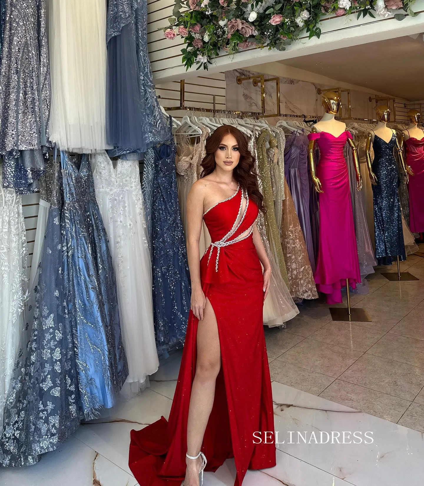 Chic Sheath/Column One Shoulder Red Long Prom Dresses Elegant Glitter Evening Dress sew03350