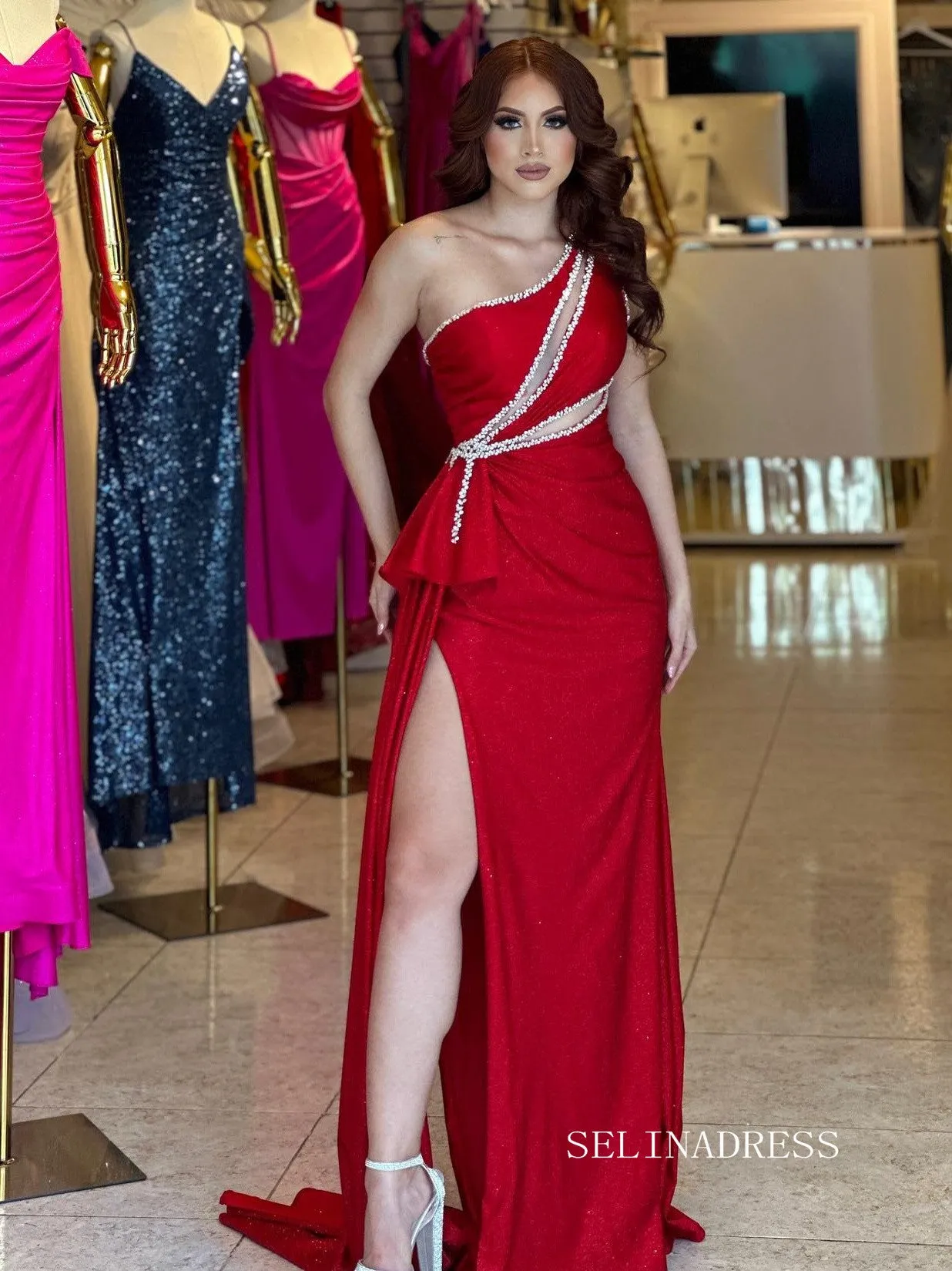 Chic Sheath/Column One Shoulder Red Long Prom Dresses Elegant Glitter Evening Dress sew03350