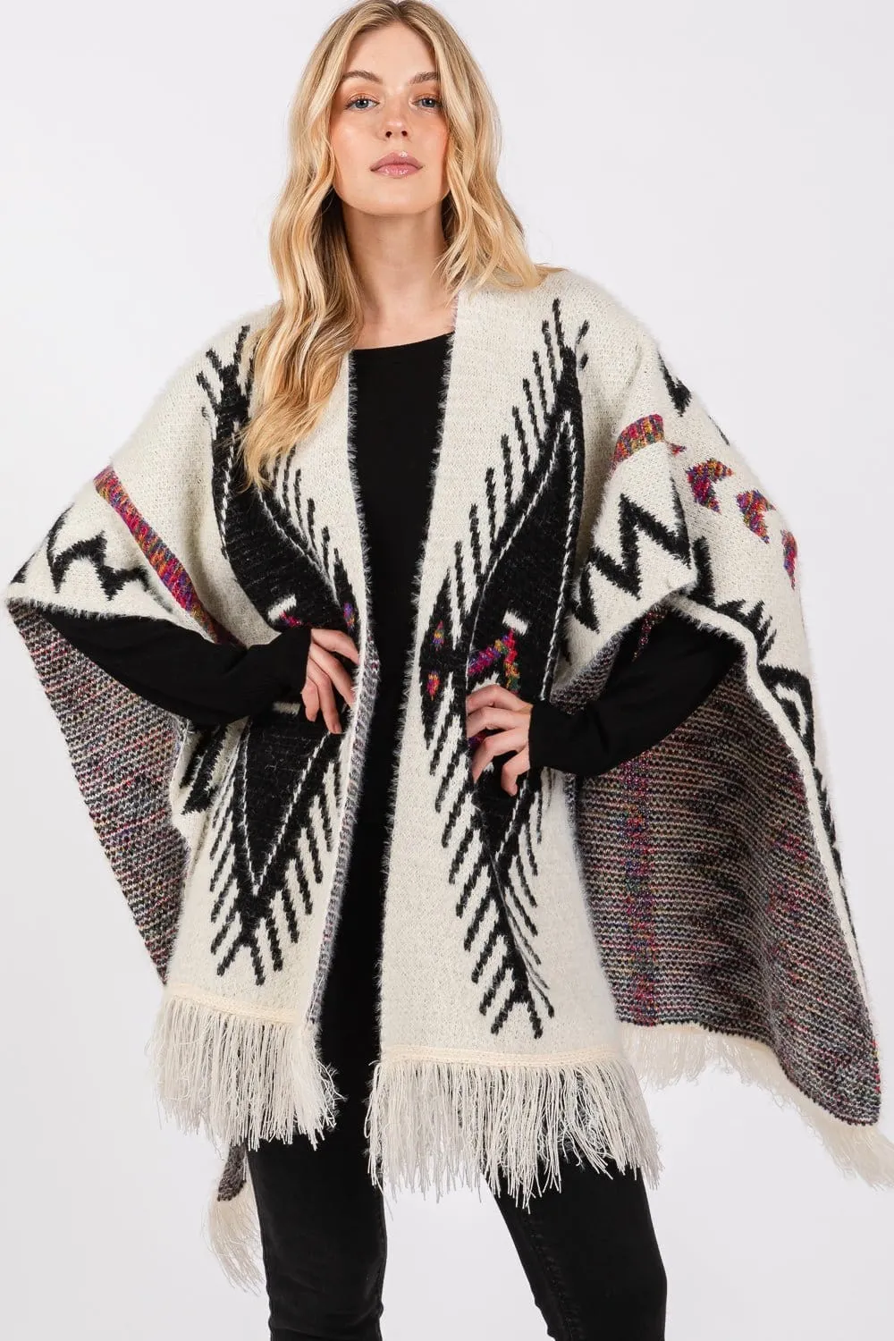 MS0410 Aztec Pattern Tassel Knit Ruana