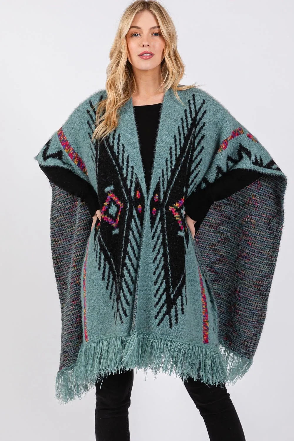 MS0410 Aztec Pattern Tassel Knit Ruana